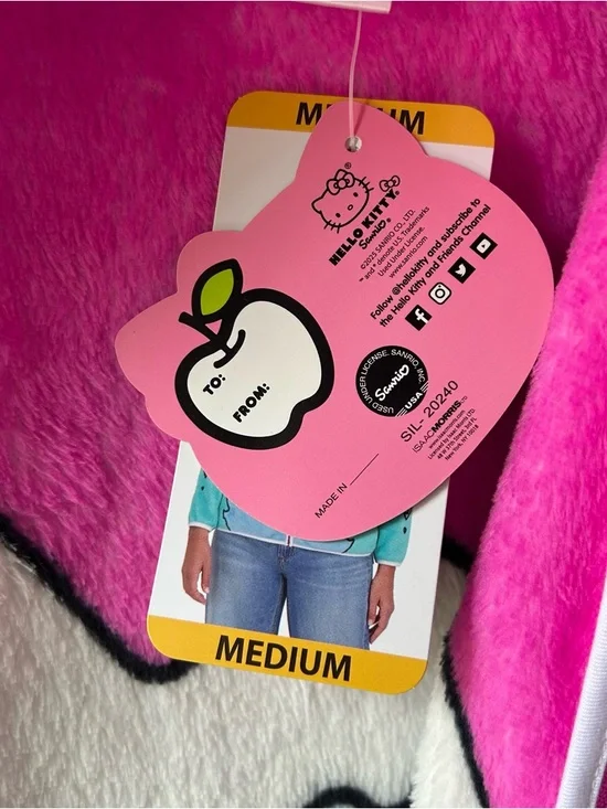 NWT Hello Kitty Character Sherpa Jacket Women Zip Front Scenic Cozy Fleece - Picture 8 of 9